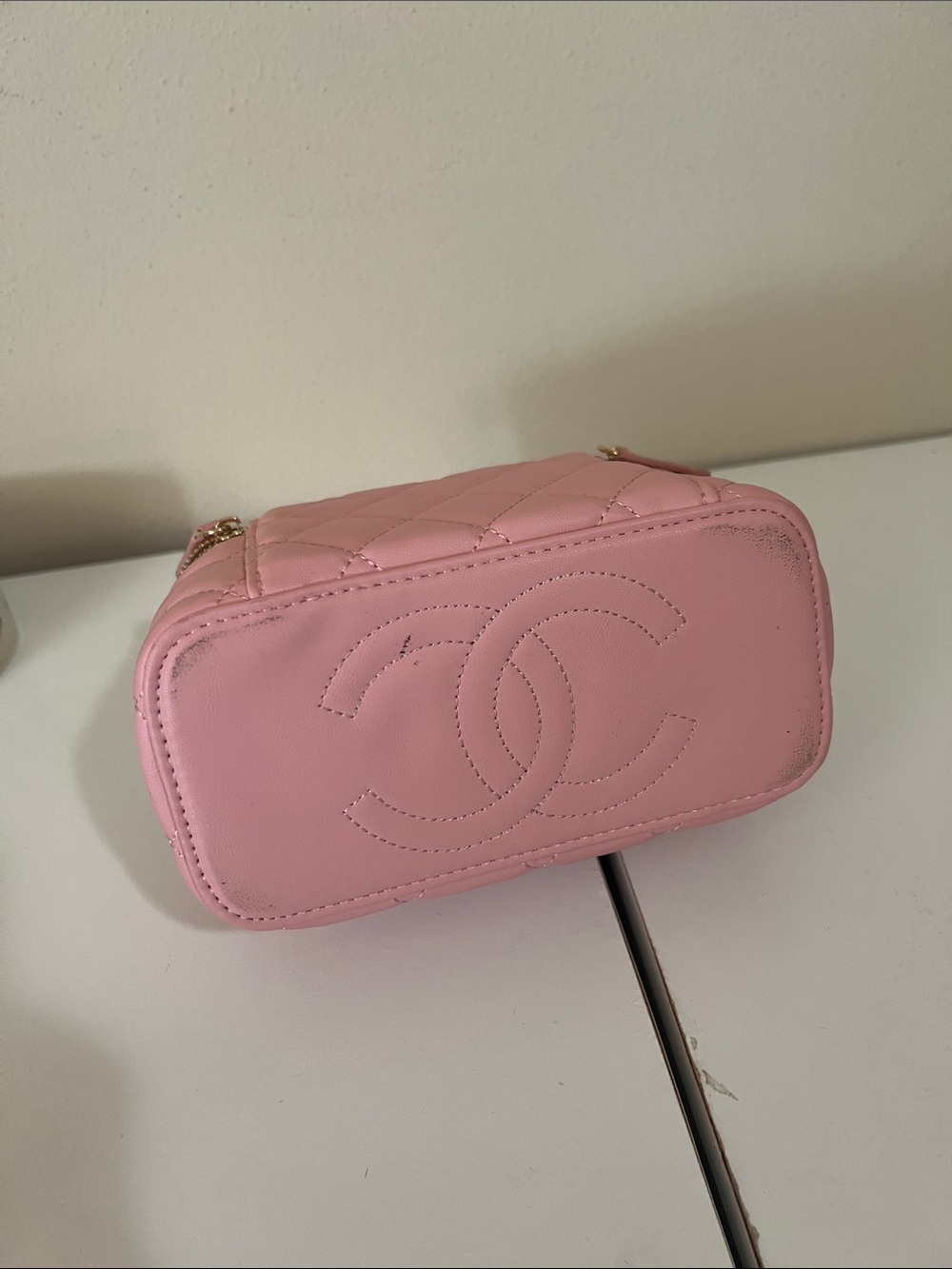 Pink Quilted Rhinestone Makeup case - Picture 5 of 7